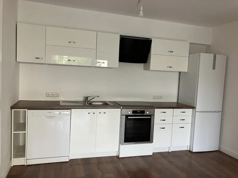 2-Zimmerwohnung, Balkon, EBK — photo 1